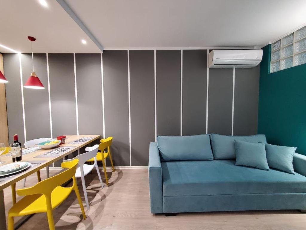 Helga'S Deluxe 3 Apartment ติรานา ภายนอก รูปภาพ