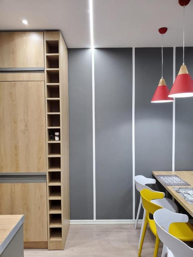 Helga'S Deluxe 3 Apartment ติรานา ภายนอก รูปภาพ